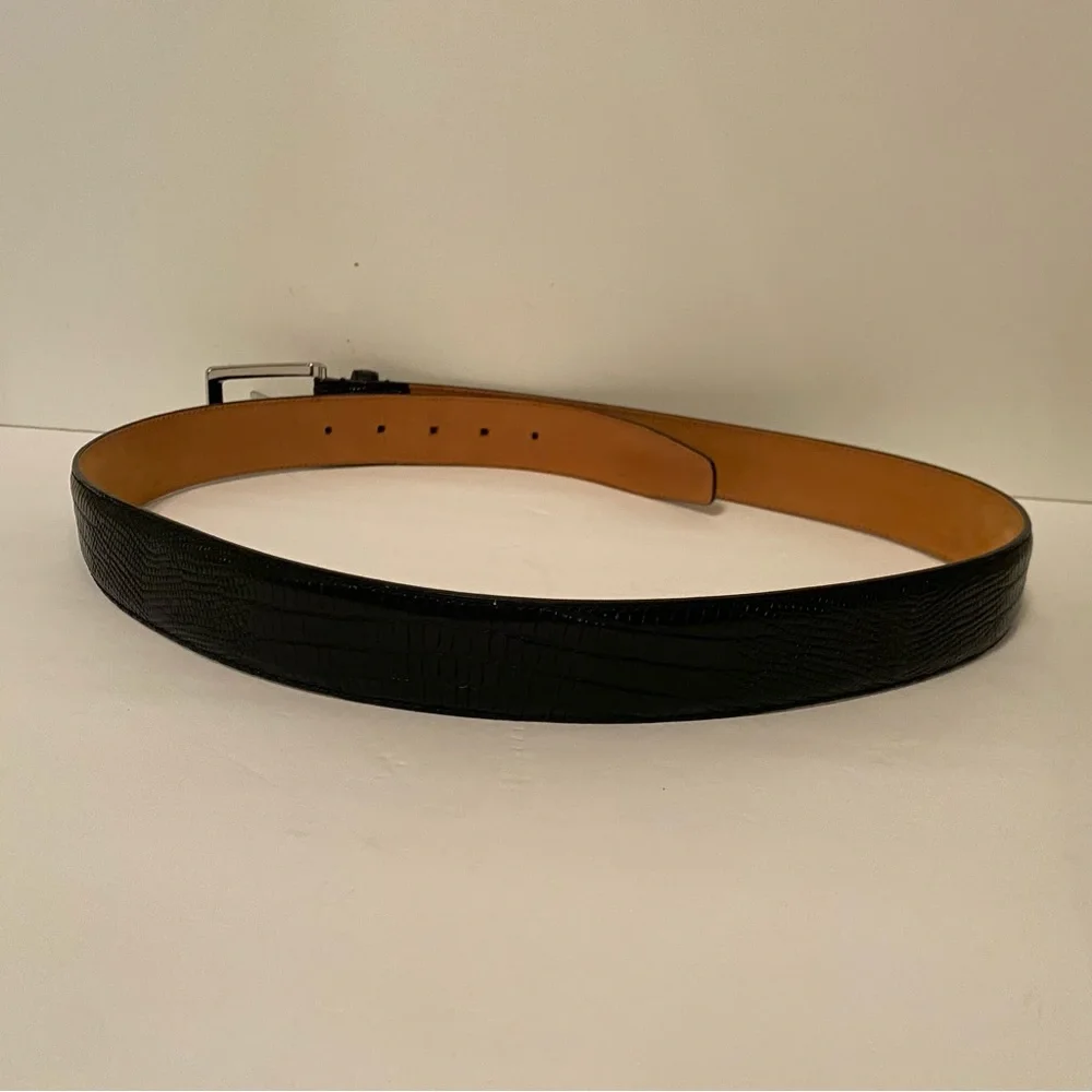 SAKS FIFTH AVENUE BELT HANDMADE ITALY BLACK LEATHER TEXTURED SILVER BUCKLE 38